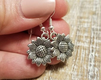 Silver Sunflower Earrings, Sunflower Earrings, Sun Flower Earrings