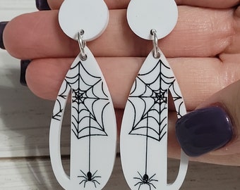 Spider Web Earrings, Halloween Spider Earrings, Spider Web Dangle Earrings, Halloween Earrings, Spider Web Stud Earrings, Acrylic Spider Web