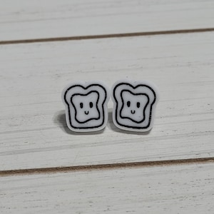 Kawaii PBJ Earrings, Peanut Butter and Jelly Stud Earrings, Peanut Butter and Jelly Earrings, Painted Acrylic Stud Earrings, Food Earrings