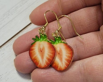 Strawberry Dangle Earrings, Strawberry Fruit Earrings, Realistic Fruit Earrings, Fruit Photo Earrings, Strawberry Charm Earrings