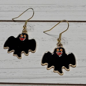Cute Ghost Earrings, Halloween Ghost Earrings, Ghost Earrings, Halloween Charm Earrings, Ghost Charm Earrings