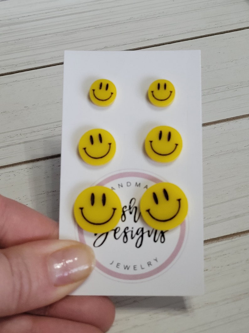 Large Smiley Face Studs, Happy Face Emoji Earrings, Smiley Face Earrings, Smiley Studs, 90s Earrings, Yellow Smiley Face Earrings 1 Pair image 1
