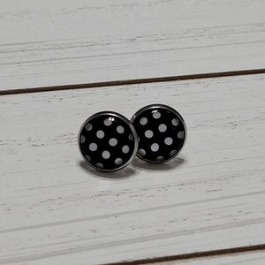 Black Polkadot Stud Earrings, Black Polkadot Post Earrings, 12mm Studs, Polkadot Black Studs, Polkadot Studs afbeelding 1