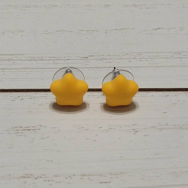 Yellow Star Earrings, Yellow Star Studs, Yellow Star Post Earrings, Yellow Star Stud Earrings, Stud Earrings Stars, Gamer Earrings