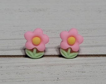 Pink Flower Stud Earrings, Pink Flower Post Earrings, Pink Flower Earrings, Flower Earrings Pink, Flower Studs Pink, Pink Daisy Studs