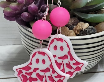 Pink Cow Ghost Earrings, Boho Ghost Earrings, Groovy Ghost Earrings, Retro Ghost Earrings, Ghost Cow Earrings Pink, Ghost Cow Pattern Studs