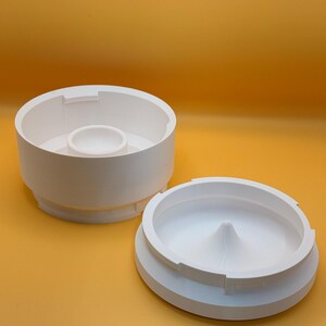 Water Dispenser Kit – Top-Mount Hydration for Your Hydroponic Tower image 2