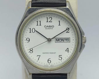 ヴィンテージ カシオ ダイバーズ スタイル MD 708 メンズ シルバー
