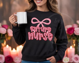 Futura enfermera con estampado de leopardo PNG - Diseño coqueto con lazo rosa lindo Salud