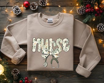 Enfermera coqueta con estampado floral verde (PNG), clipart de enfermera seductora con estetoscopio