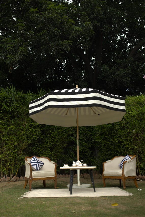 black & white stripped patio umbrellas Best Choice Products 10ft Solar LED Lighted Umbrella w/ Tilt Adjustment, UV-Resistant Fabric resistant construction Deluxe 8 ft Black and
