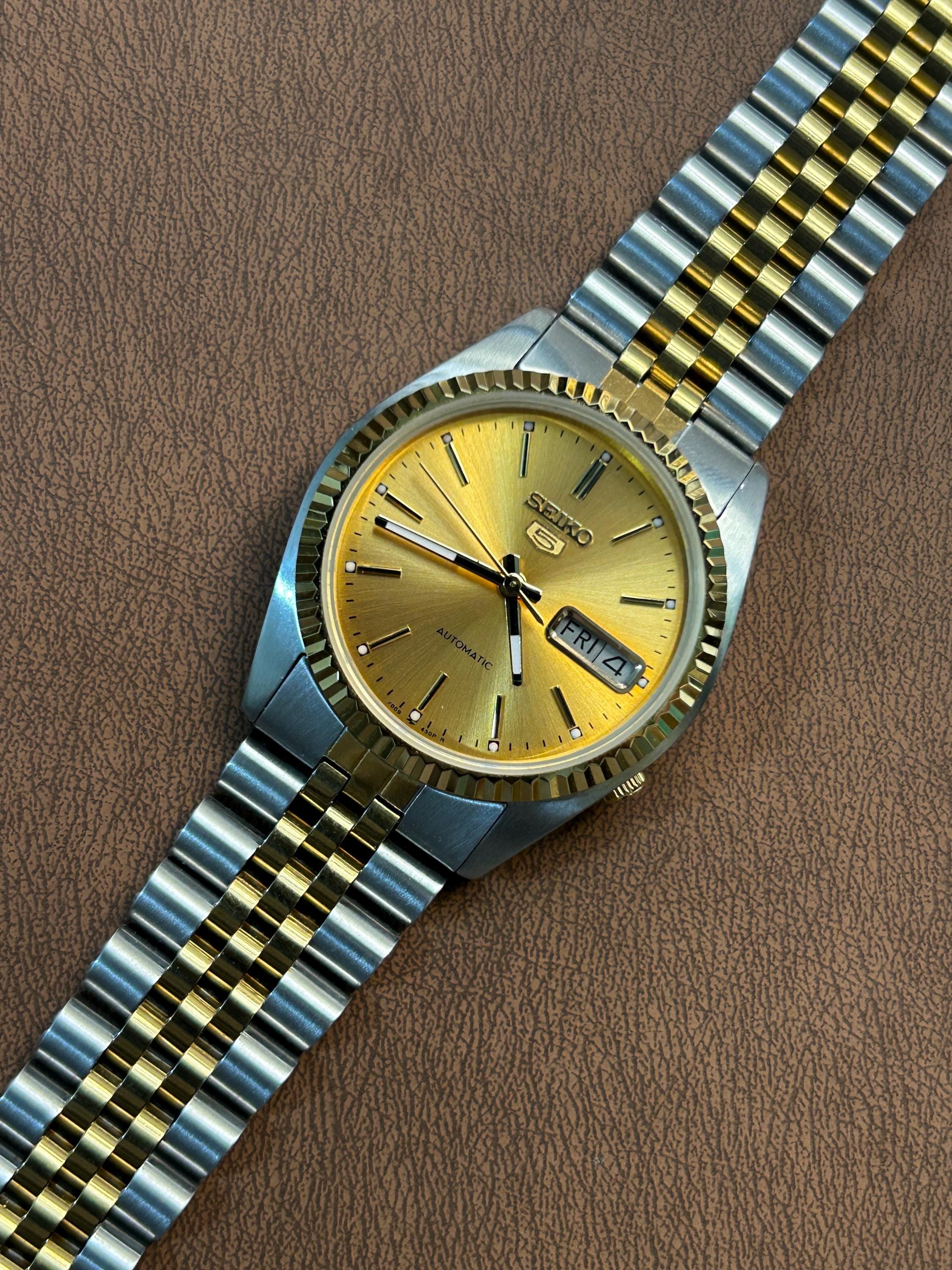Vintage Seiko 5 Automatic Tow Tone Golden Dial Japan Men's Watch