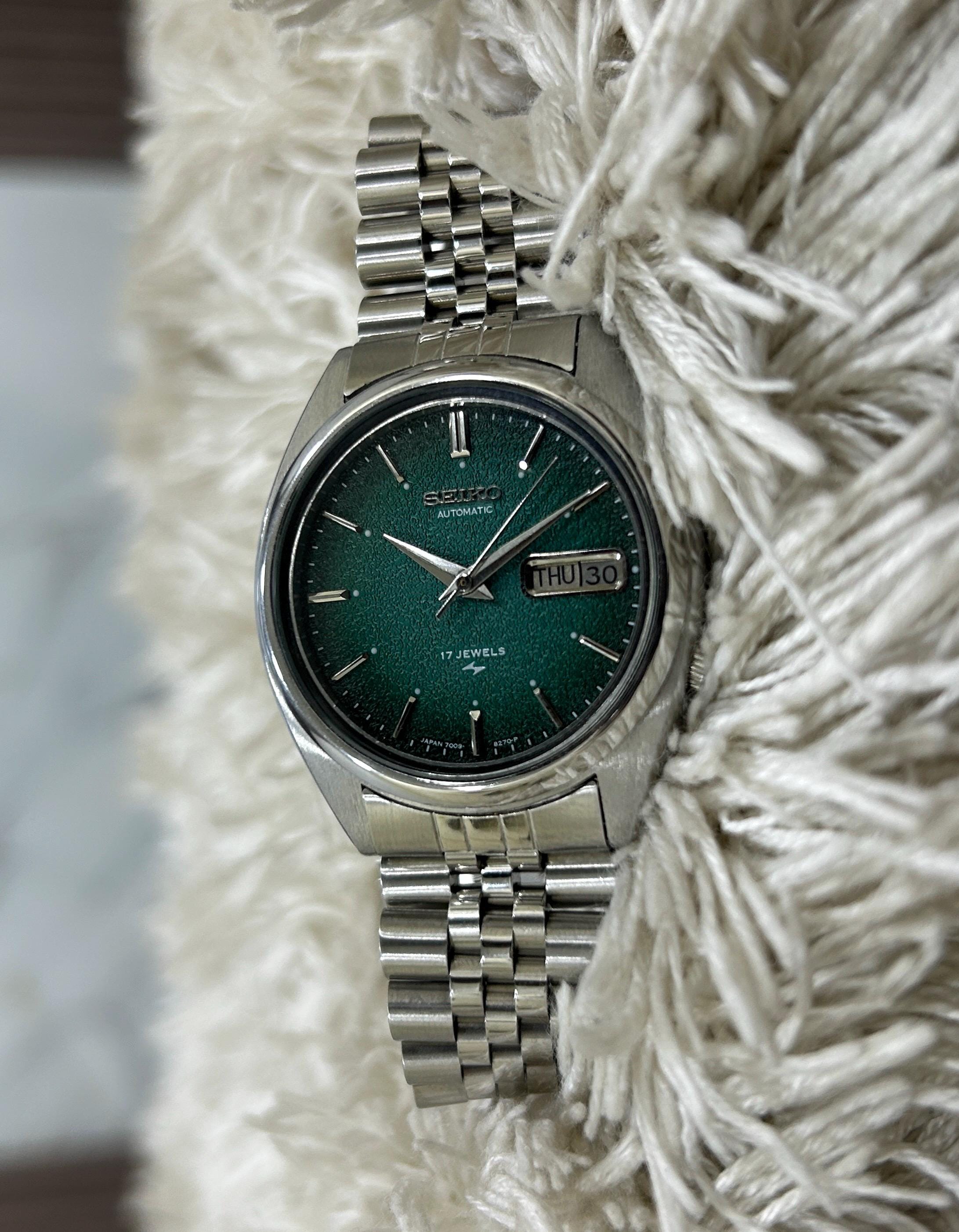 Vintage Seiko Automatic 17 Jewels Green Textured Dial (changed 