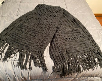 Handmade shawl, boho shawl, wrap with pockets, crochet shawl, shawl with pockets, cold weather, shawl with fringe