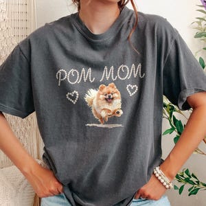 Pom Mom Pomeranian Shirt: Comfort Colors Pearls Pomeranian Mom Tshirt, Gift For Dog Lovers