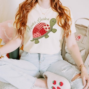 Comfort Colors® Kindergarten Teacher Turtle Shirt, Tee, Cute Patchwork Turtle Graphic, Kinder Crew Back to School Teacher Gift