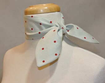 Carmine spots on pale mint background, Mini ascot, Mini cotton ascot, Women's necktie, Women's ascot