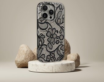 Funda para teléfono Vintage Lace Black Flower TOUGH Cover para iPhone 17 Pro Max, 16e, 15, 14, 13 y Samsung S26 Ultra, S25 FE, A57, A56, Pixel 10, 9A