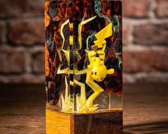 Lámpara de resina con forma de ratón eléctrico, luz nocturna inspirada en el anime Lightning, lámpara LED de epoxi hecha a mano, regalo único para geeks, decoración de escritorio