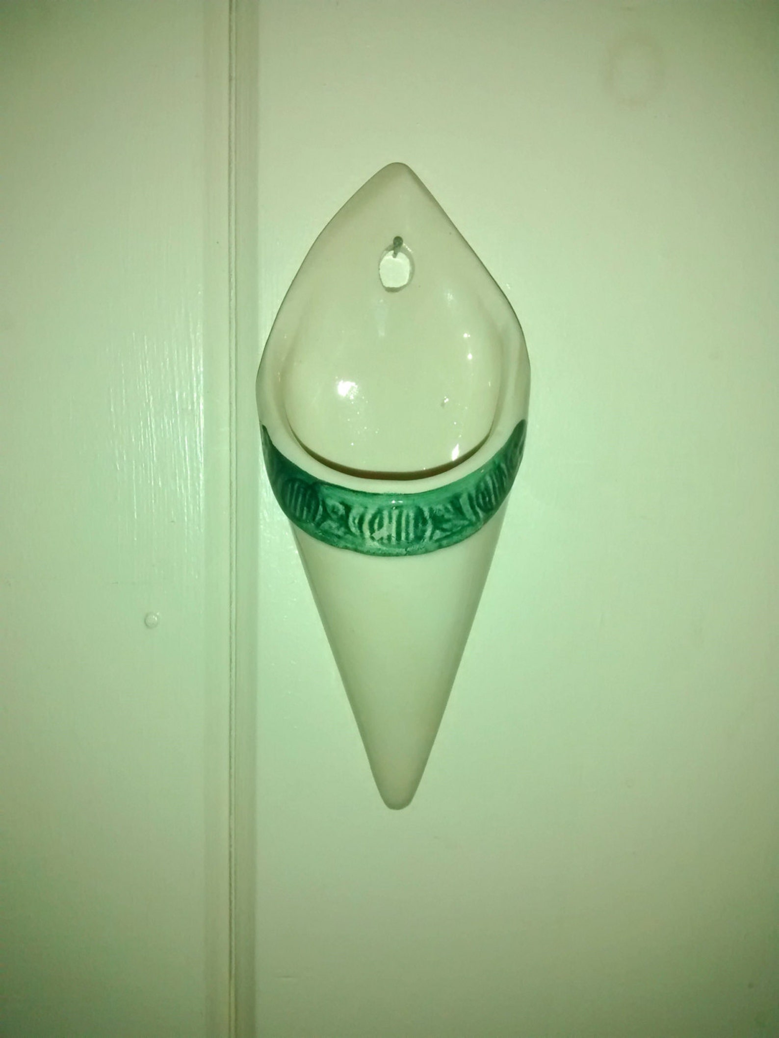 On Sale Vintage Cone Wall Pocket Green Border on Cream Etsy
