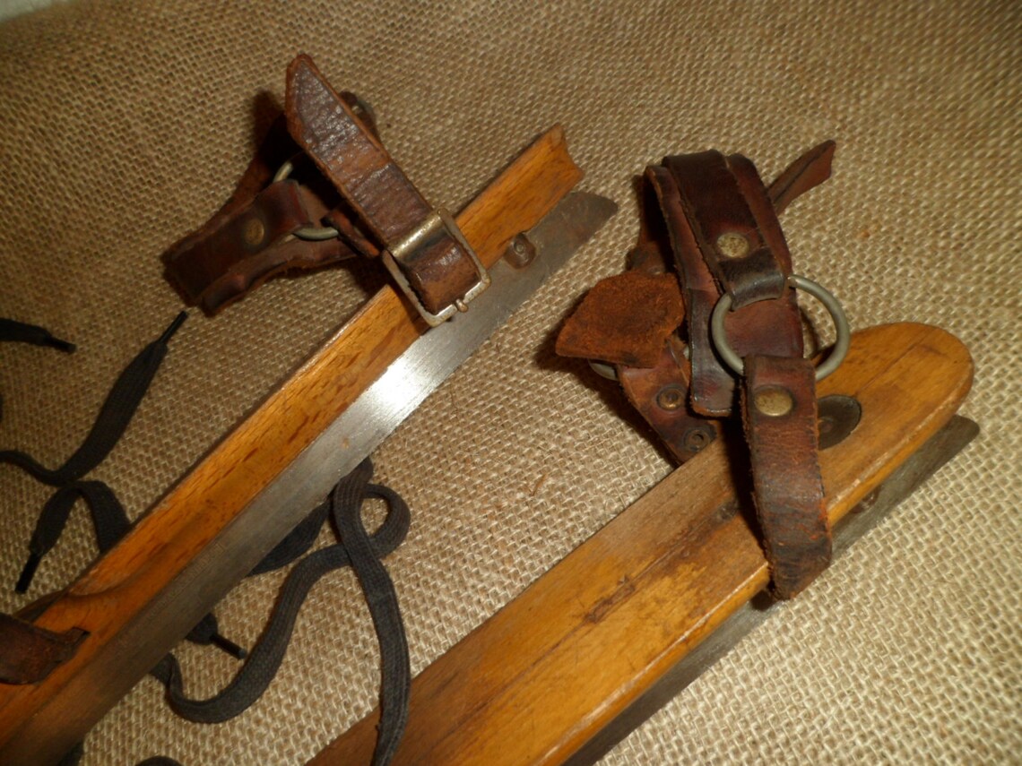 Antique Wood & Steel Ice Skates Dutch J Nooitgedagt and Zn Etsy