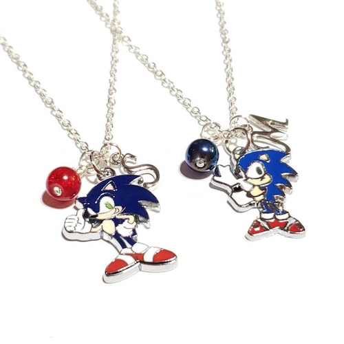 SONIC THE HEDGE HOG NECKLACE GIFT BOXED 22 INCH SILVER CHAIN PARTY BIRTHDAY 
