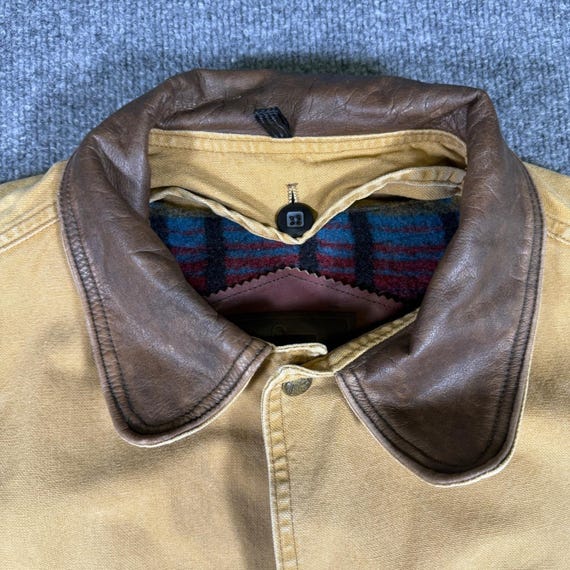 Vintage Flannel Lined Woolrich Coat Jacket USA Ma… - image 4