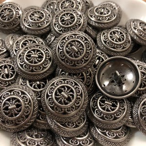 10PC Vintage Antique Silver Renaissance Style Filigree Metal Buttons Crafts Sewing Shank Buttons 11/16" and 7/8"
