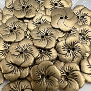 10PC Antiqued Brass Flower Metal Buttons Flat Button 2 Hole 1/2" 5/8" 1"
