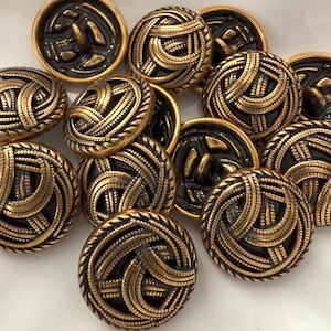 Set of 6 Celtic Knot Antiqued Gold Shank Buttons — Metal Sewing Buttons for Coats, Cardigans, Kilts, Blazers & Crafts 18mm - 25mm