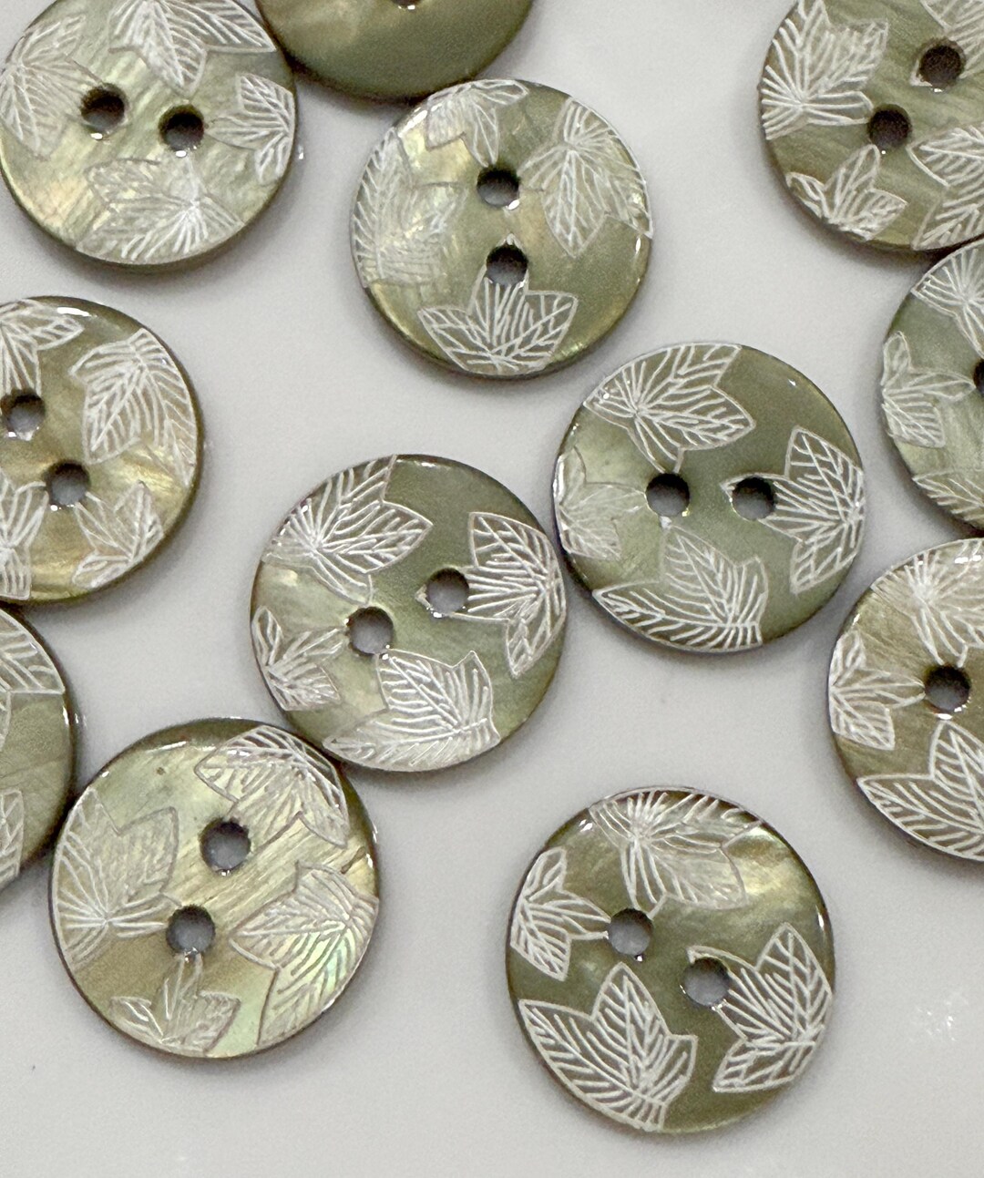 Luxury Cardigan Mother of Pearl Shell Buttons: Green Leave Buttons, 2 ...