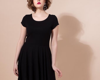 PERFECT BLACK viscose jersey