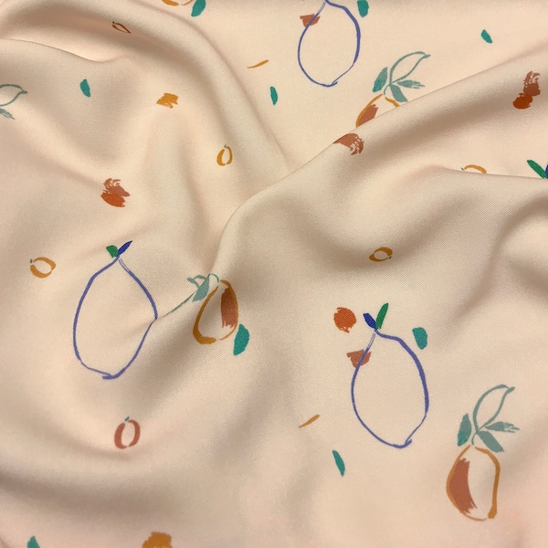 PICNIC FRUITS | Ecovero™ viscose fabric