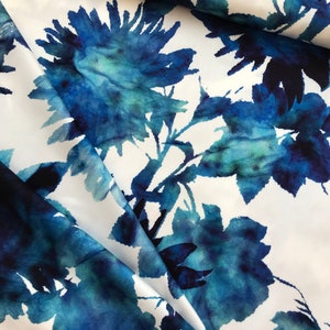 MEDITERRANEAN FLOWERS lightweight viscose satin