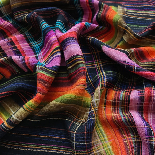 CITY LIGHTS viscose crepe 7 lovely fabric for a skirt, dress or wide leg pants