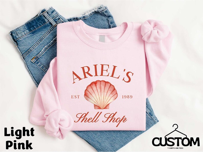 Prinzessin Ariel Shirt, Ariel's Shell Shop T-Shirt, kleine Meerjungfrau Pullover, Comfort Colors Disney Girl Reise T-Shirt, Disney Geschenk für Freunde Bild 3