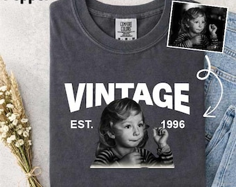 Personalisiertes Foto und Jahr Shirt, Benutzerdefiniertes Bild Geburtstag T-Shirt, Vintage Geburtstagsparty Bekleidung, Komfortfarben Bild Top, passendes T-Shirt