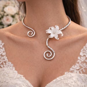 Elegant Flower Choker wire necklace – Bridal Statement Necklace wire necklace