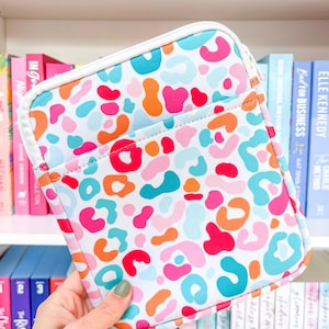Reversible Neoprene Sleeve Case For Kindle, Kobo, And Other E-Readers & Tablets 11 thumbnail image