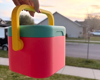 Retro Mini Cooler | Cute Aesthetic Drink Carrier | 3D Printed Cooler