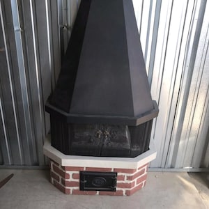 Vintage Mid Century Modern Electric Fireplace with blower. PLEASE READ DESCRIPTION. Local pickup only!