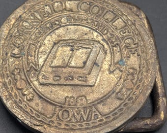 Klamra do paska Cornell College z mosiądzu w stylu vintage