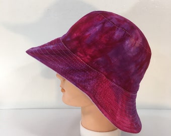 berry coloured hat