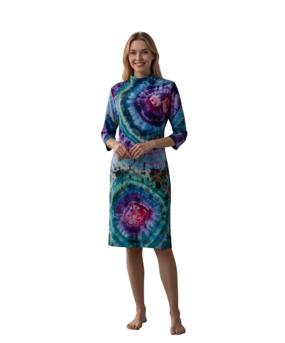 L geode ice tie dye T-shirt dress in bamboo blend jersey. L geode ice tie dye T-shirt dress in bamboo blend jersey.