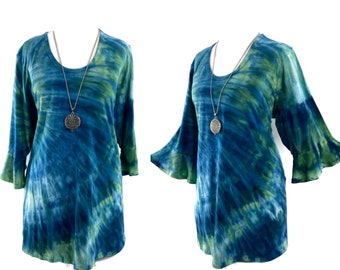 Plus size 3X ice dyed bamboo top with flounced sleeves and scoop neck.