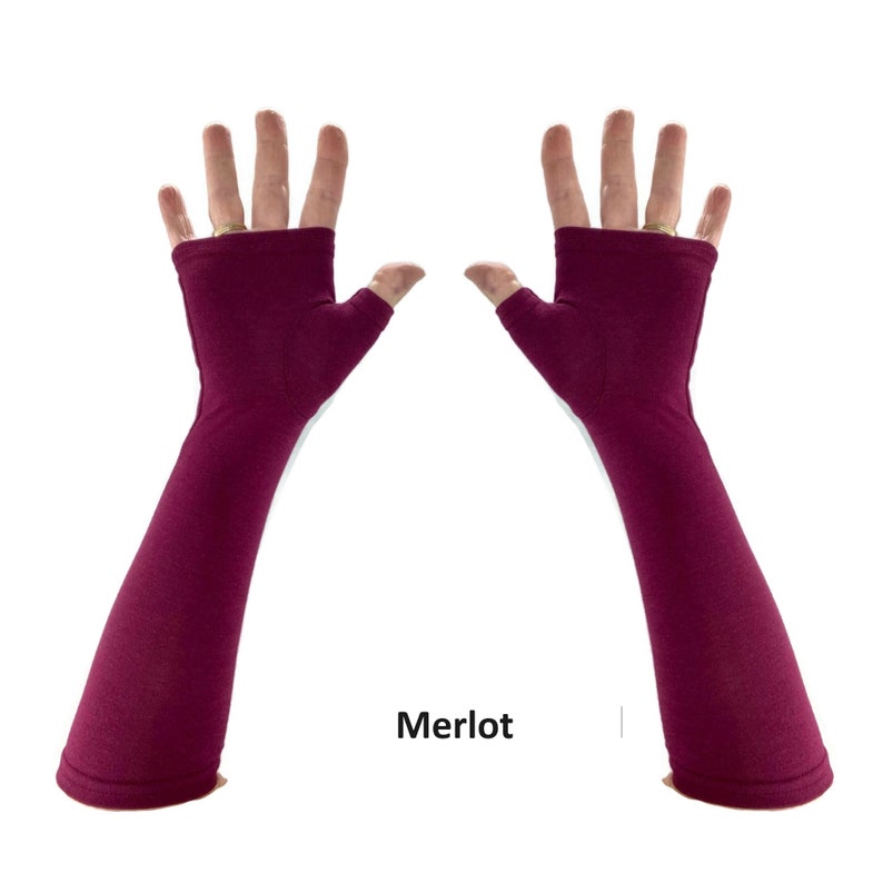 Mid-length fingerless gloves, gauntlets, arm warmers in bamboo blend. image 10