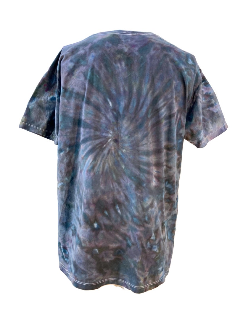 XL unisex black ice dye cotton V-neck T-shirt. image 2