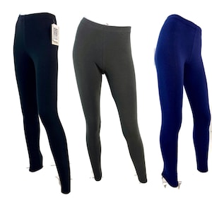 Stretch bamboo leggings in solid colours.