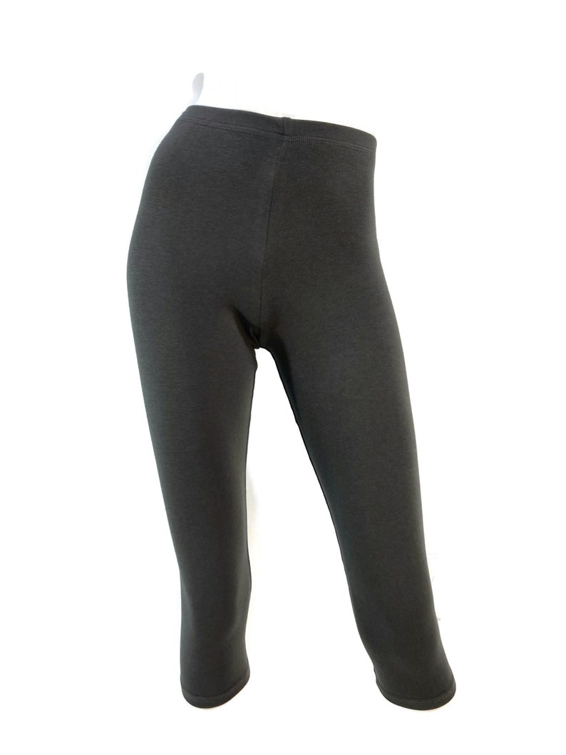 Leggings capri de punto de bambú/algodón/spandex con elasticidad en cuatro direcciones. imagen 8