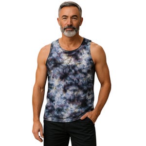 Herren Tank Tops aus Baumwolle mit Eisfärbung.